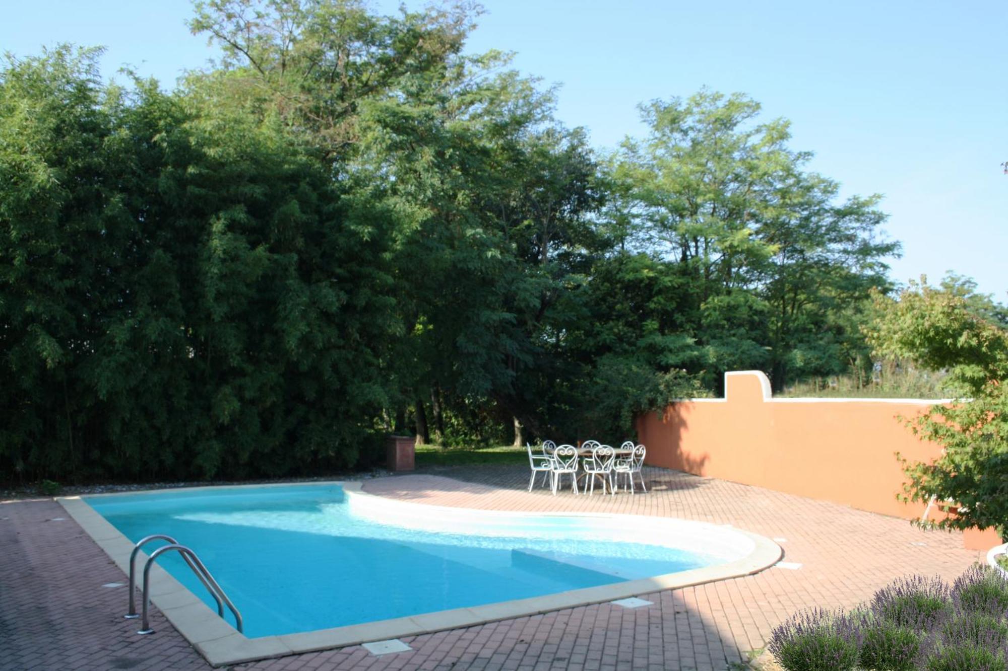 Montirone Agriturismo Fiorbello מראה חיצוני תמונה